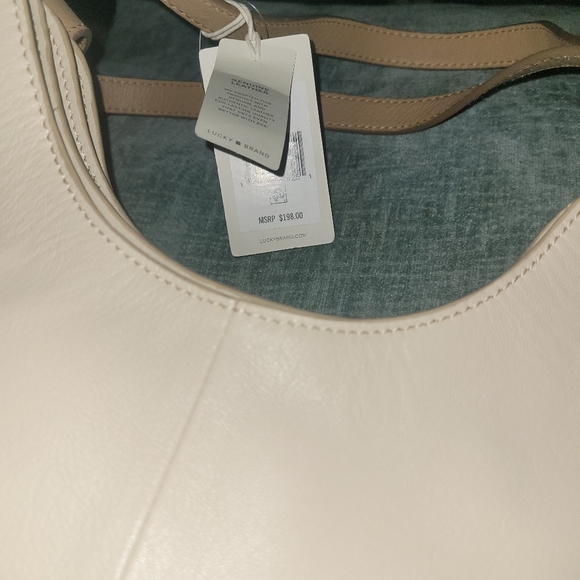 handbag. - Picture 3 of 3